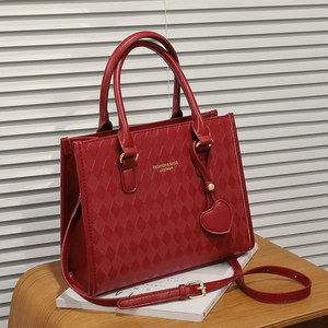 唯品会女包正品旗舰店依思q千黛名媛婚包大容量手提新娘斜挎包女