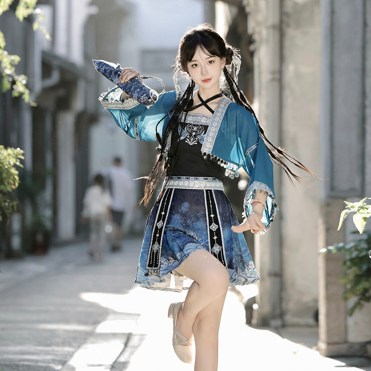 倚梦阁原创设计银铃汉服女中国风改良汉元素上衣吊带半裙套装9262,淘宝优惠券,粉丝福利购,淘宝优惠卷