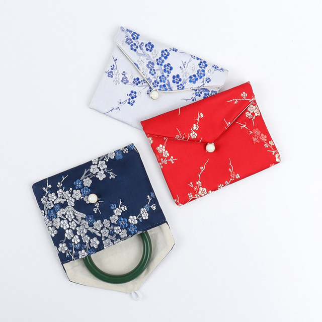Brocade embroidered jewelry storage bag Jewelry jewelry bracelet bracelet small cloth bag hand jewelry bag packaging bag brocade bag