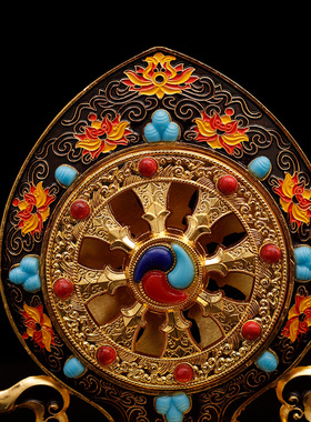 藏式双鹿法轮鎏金工艺佛前摆件