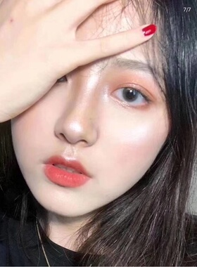 美颜秘笈冰晶微闪立体自然高光粉