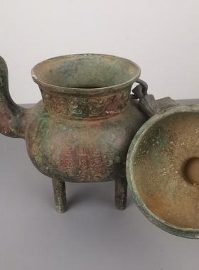 鸭形盉盛酒壶仿古青铜器摆件镇宅开业庆典古玩家居装饰品