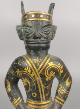 错金西汉三星堆跪人仿古青铜器摆件镇宅开业庆典古玩家居装饰礼品