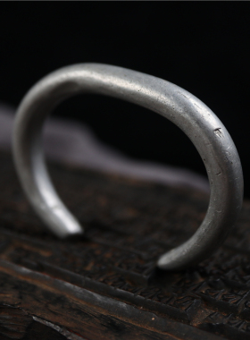 包老清代藏区铝制手镯老镯子藏式开口镯