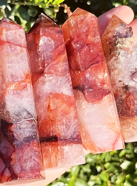 天然红胶花水晶柱手工抛光