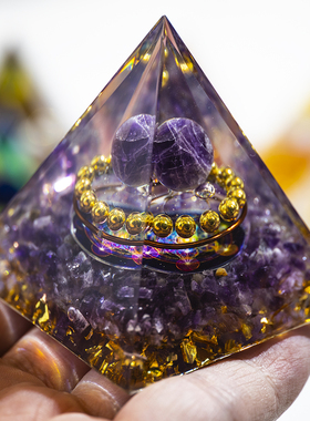 天然水晶球树脂滴胶金字塔