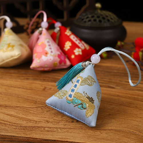 Фестиваль фестиваля фестиваля драконов рисовые пельмени Сяосиангбао Золотой список титул подвеска Этнический ветер и подарочный пакет петли