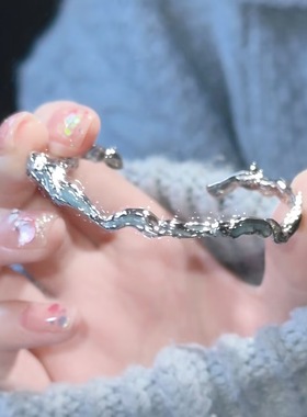 四件套】小众银色灵蛇手镯百搭简约设计版赤眼灵蛇可调节手镯