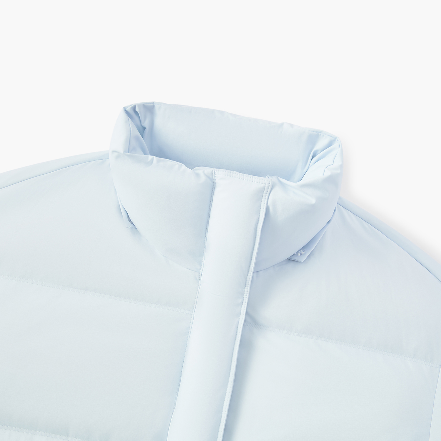 爱居兔浅蓝色短款羽绒服女2025年冬季新款可拆卸帽小个子保暖外套 - 图1