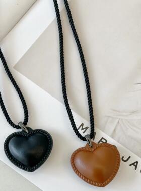 皮质爱心细绳复古毛衣项链饰品