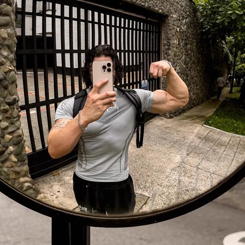 独家 Youngla升级款男女同款 运动健身无缝高弹修身短袖4041 - 图1