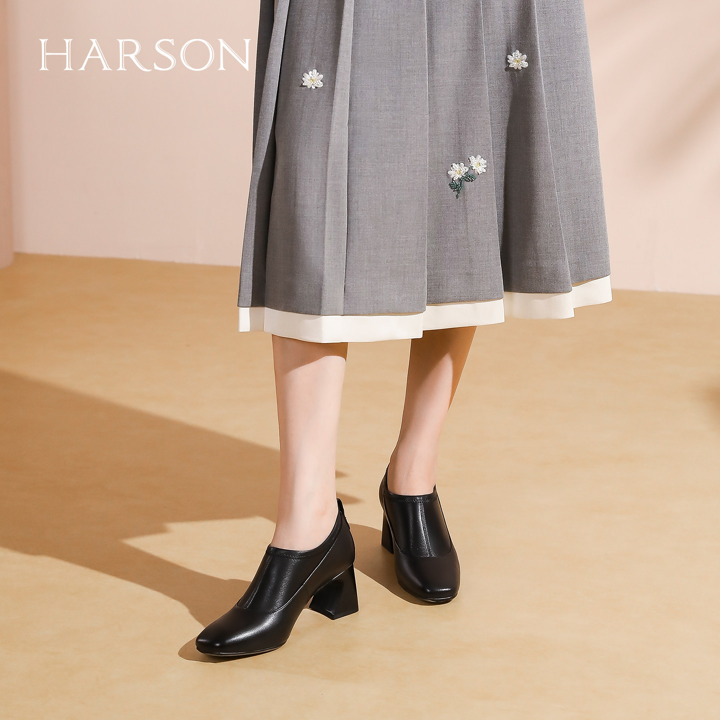 哈森秋季新款时尚单靴方头粗高跟深口单鞋女软皮踝靴HL228101,淘宝优惠券,粉丝福利购,淘宝优惠卷