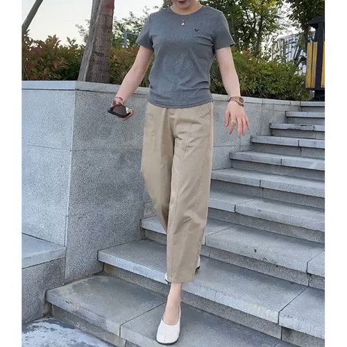 显瘦减龄时髦套装女时尚修身短袖简约高腰休闲裤春夏装搭配一整套 - 图3