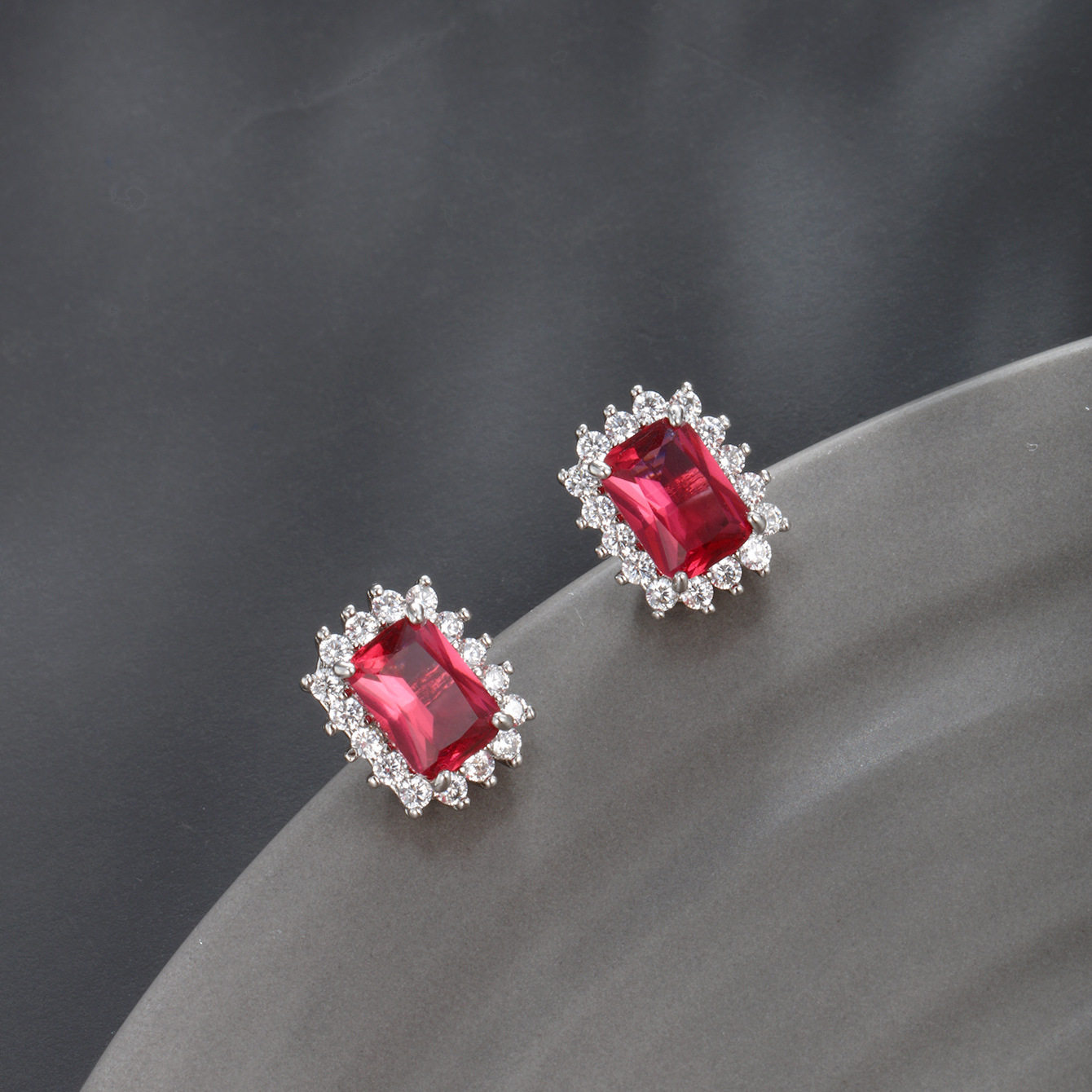 旭平彩宝系列彩色冰糖方块耳钉时尚气质高级感几何小巧精致耳饰,淘宝优惠券,粉丝福利购,淘宝优惠卷