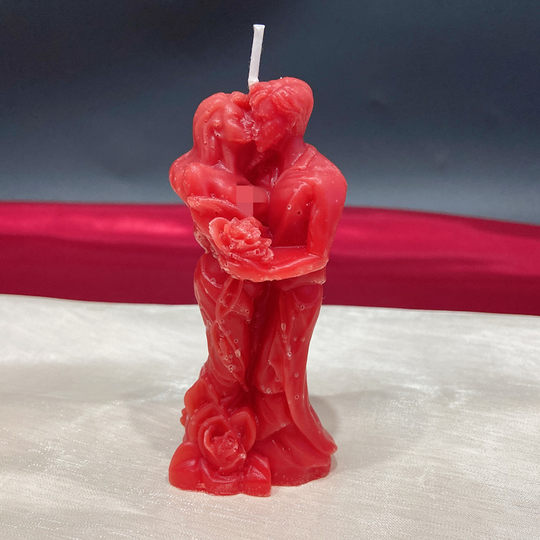 Dingdingtai brand special hand-shaped candle men and women humanoid candle red