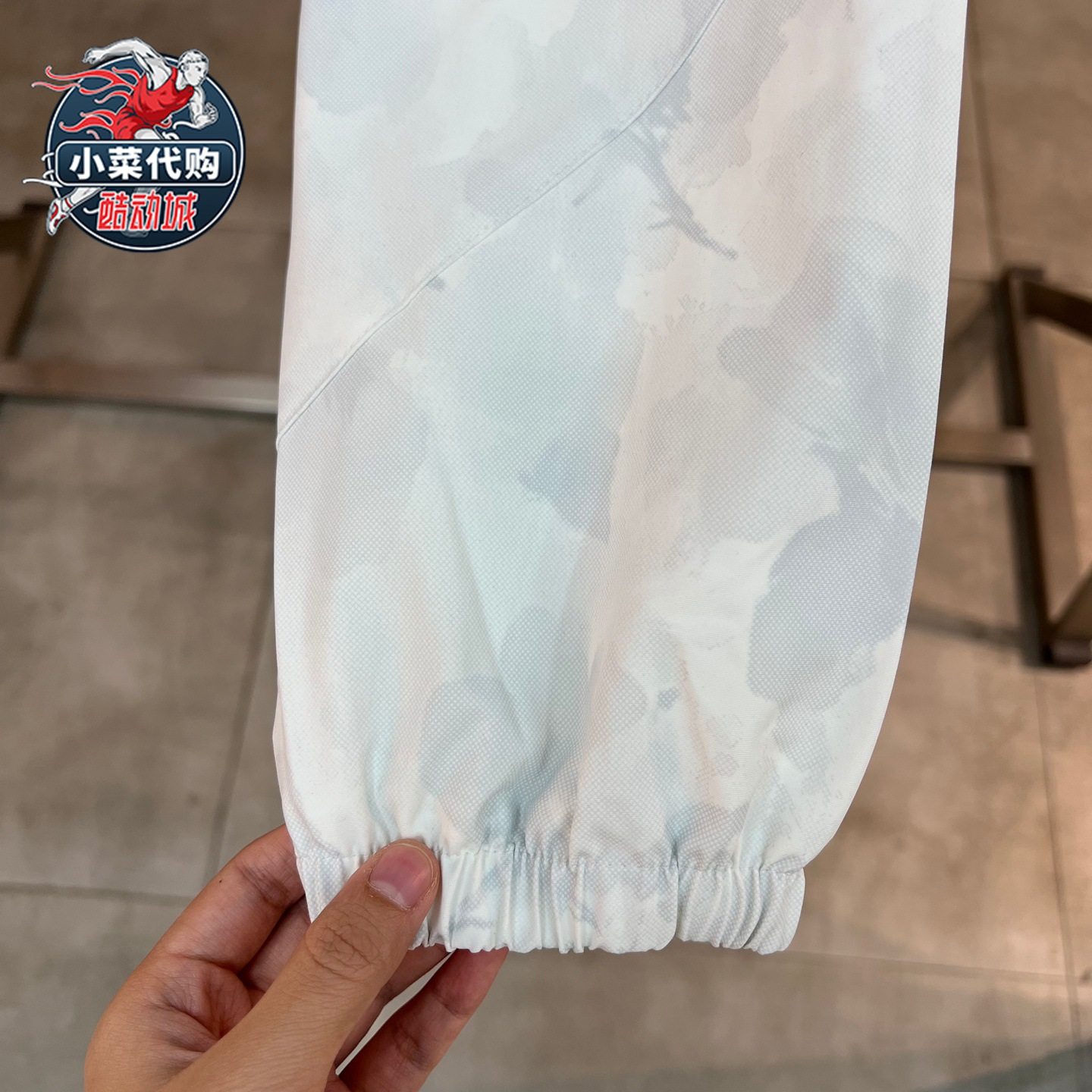 安踏运动2026春季女综训系列休闲防风梭织连帽夹克外套162617621,淘宝优惠券,粉丝福利购,淘宝优惠卷