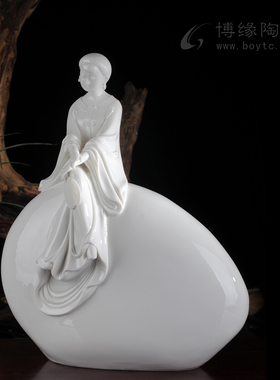 明清古典风仕女人物橱柜工艺摆件