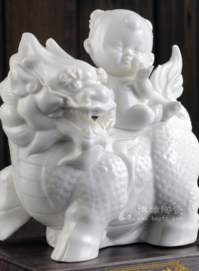 麒麟献瑞动物居家礼品德化白瓷