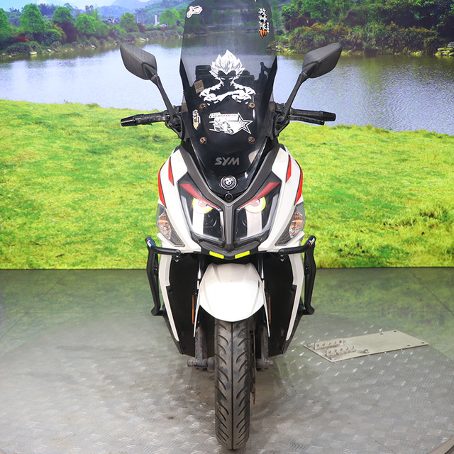 Old model Sanyang Cruise 150 complete set of bumpers carbon steel