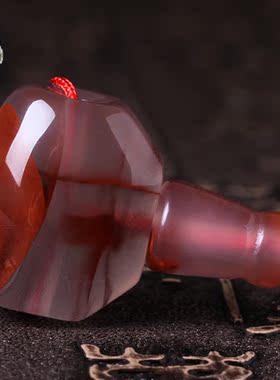 蔓伊诺三通冰种飘花凉山南红玛瑙