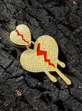 破碎分裂爱心桃心扣吊坠项链跨境欧美风嘻哈古巴链男士饰品新流行