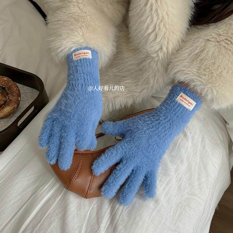 韩版新款可爱毛绒针织手套女冬季保暖ins仿貂绒五指骑行触屏手套