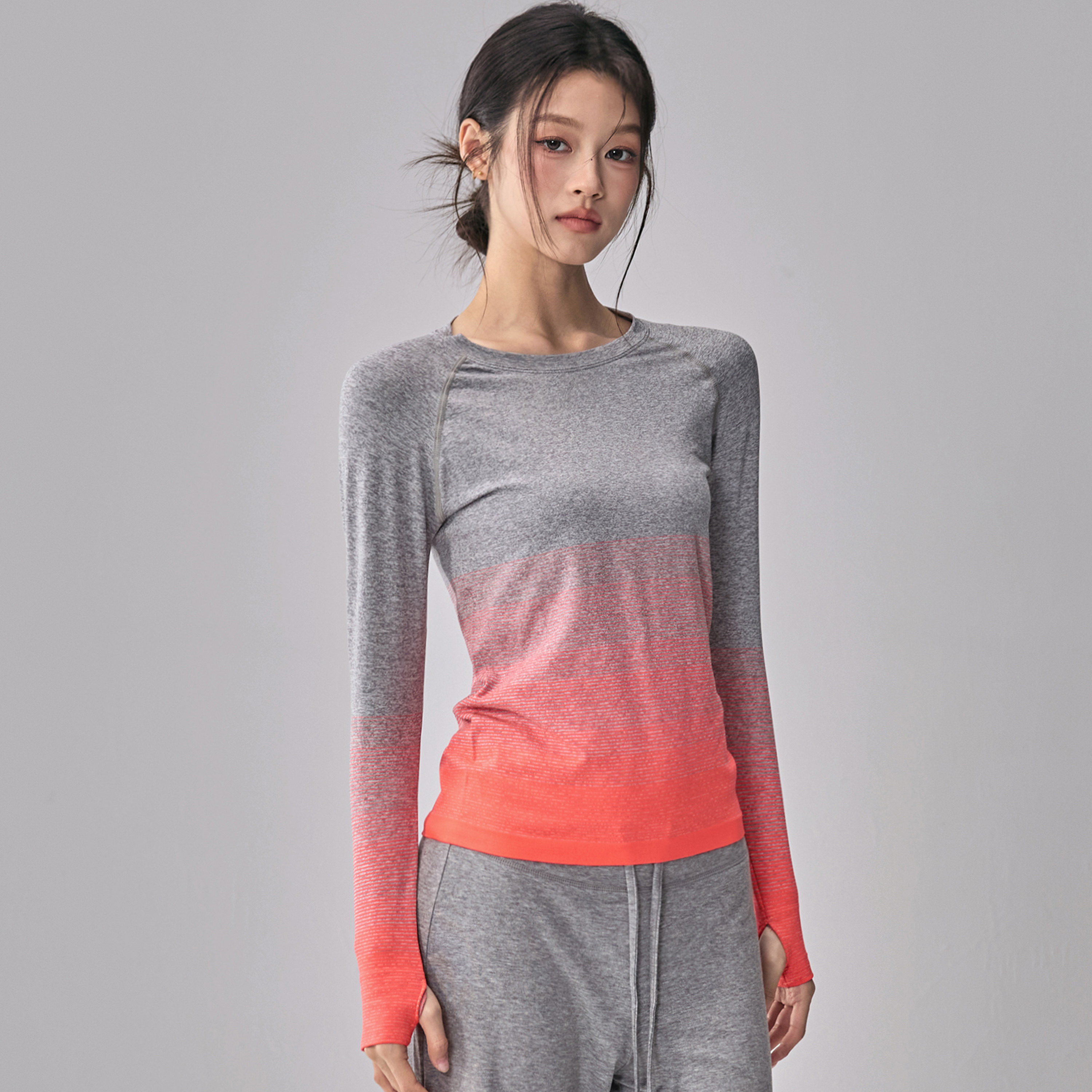 健身女孩渐变圆领瑜伽服长袖修身显瘦普拉提训练户外跑步运动上衣,淘宝优惠券,粉丝福利购,淘宝优惠卷