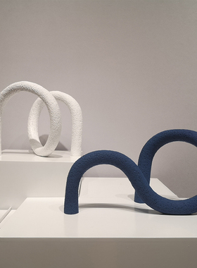 创意轻奢管道摆件桌面艺术摆设简约现代别墅样板房间玄关软装饰品