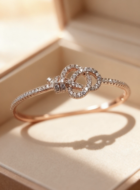 明星同款爆款扭结蝴蝶结女新款高级感轻奢半钻玫瑰金奢华手镯