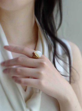 和田籽料独籽白玉戒指