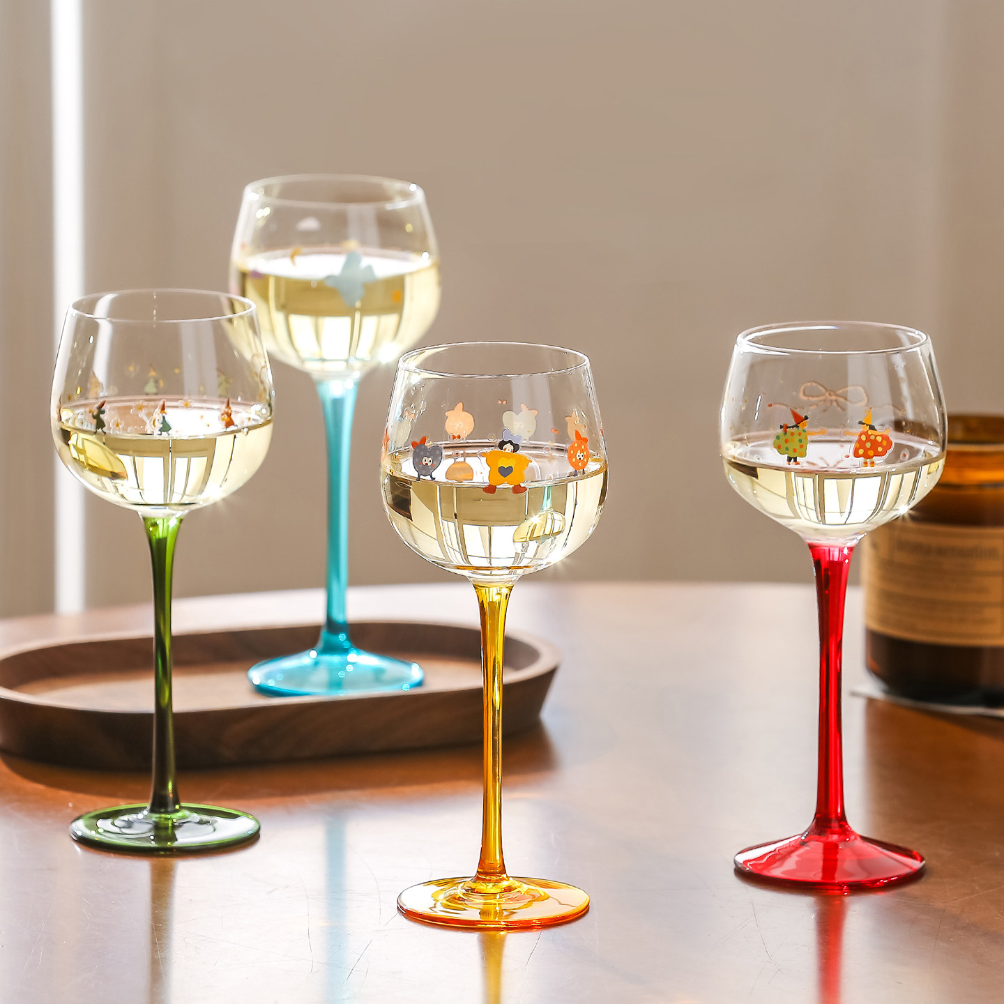 川岛屋水晶玻璃高脚杯红酒杯家用女生高颜值设计感葡萄酒甜酒杯子,淘宝优惠券,粉丝福利购,淘宝优惠卷