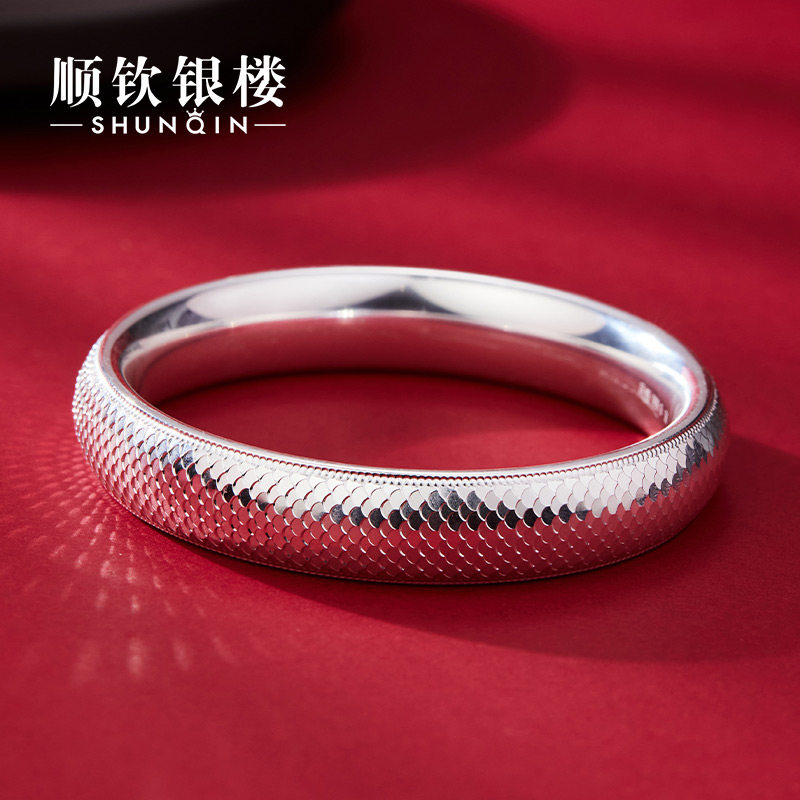 顺钦银楼足银9999灵光手镯女款纯银碎冰闪耀闭口手镯送女友礼物,淘宝优惠券,粉丝福利购,淘宝优惠卷