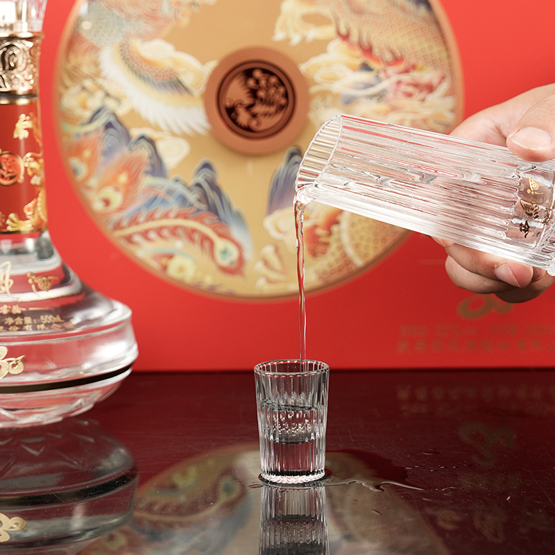 西凤酒海窖龄30年52度500ml*2瓶白酒礼盒纯粮食凤香型送礼酒正品