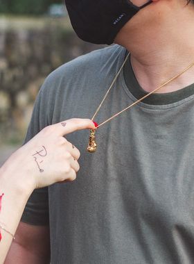 美国潮牌原创男女健身项链击拳套吊坠情侣款项链梅威瑟同款