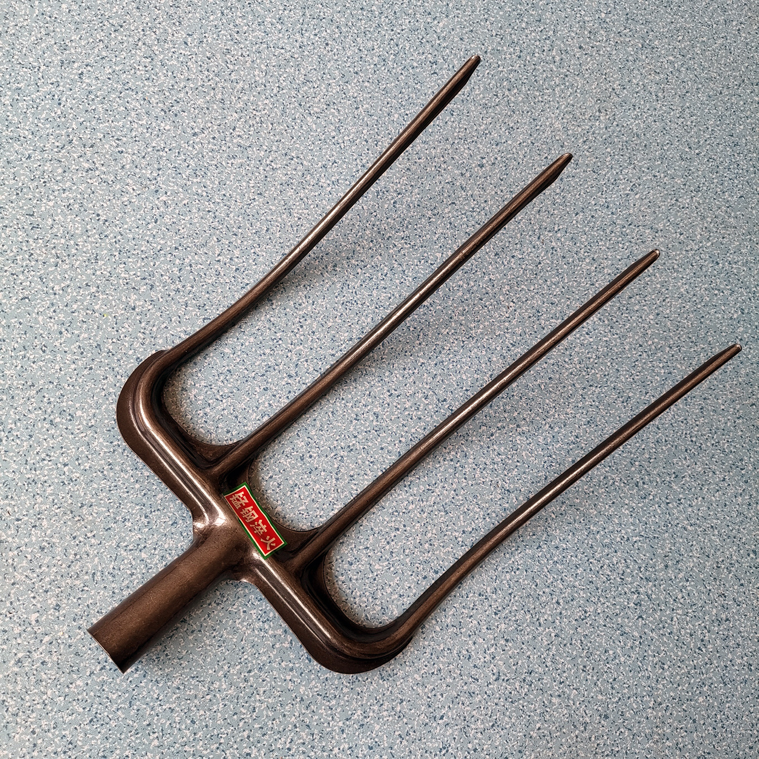 庆敏锰钢四股草叉加大叉子农用叉加长加厚农具叉草垛牛羊草料叉子,淘宝优惠券,粉丝福利购,淘宝优惠卷