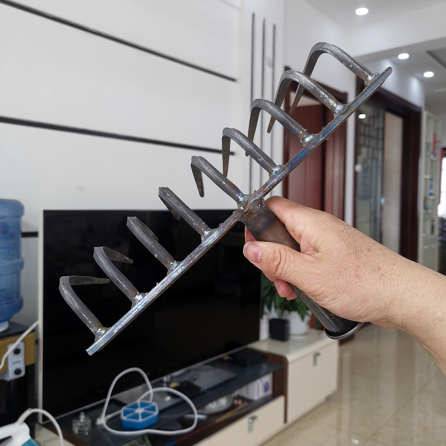 九弯齿钉耙松土耙子翻地清理杂草平整田地打理菜园锄头锰钢农具 - 图3