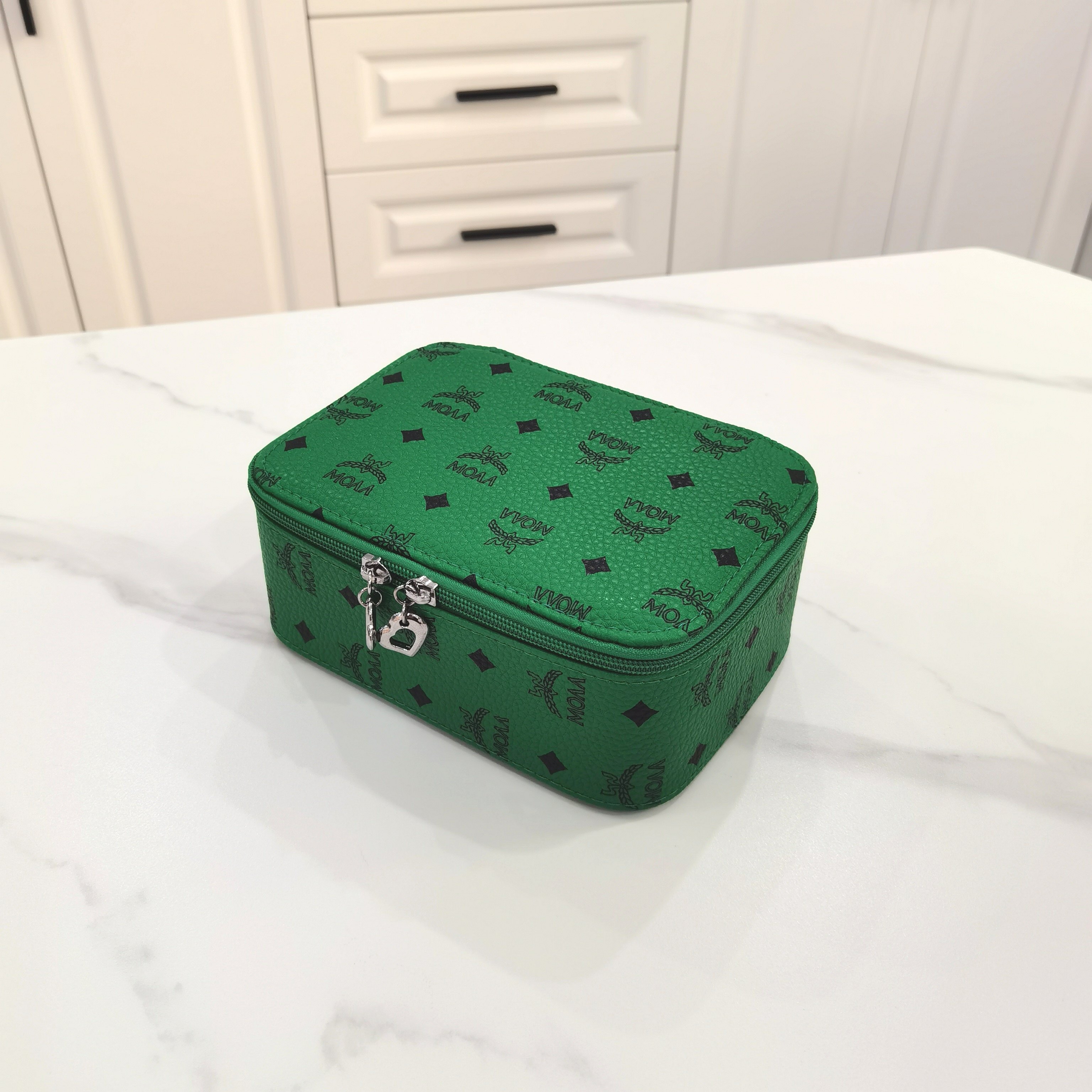 化妆包小号带大镜子简约便携女士可爱迷你化妆品桌面箱家用收纳盒,淘宝优惠券,粉丝福利购,淘宝优惠卷