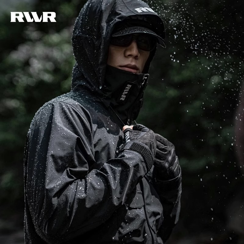 RVVR23款户外垂钓冲锋衣黑武士二代硬壳防风防雨外套软壳钓鱼服