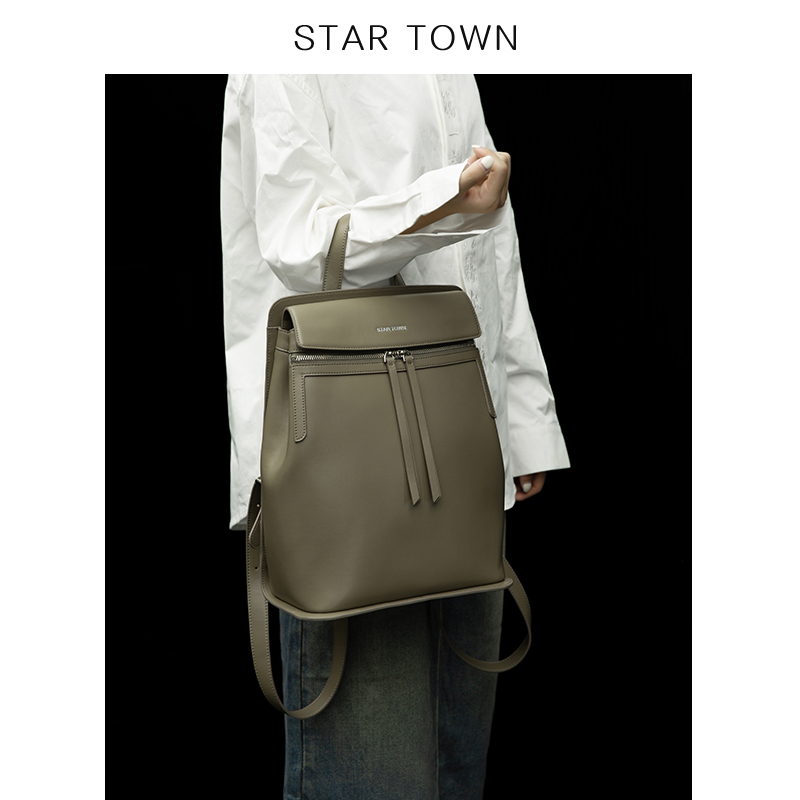  startown双肩背包