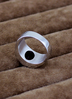 红宝石钛钢不掉色刻字男士戒指