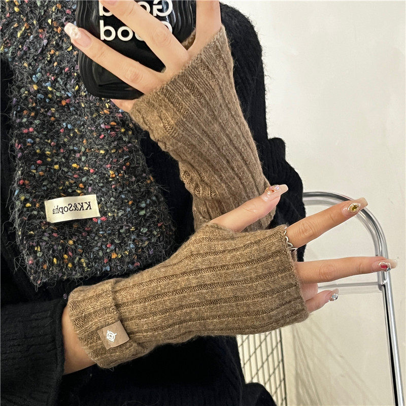 2025秋冬新款羊毛针织半指手套女百搭休闲保暖骑车学生写字情侣,淘宝优惠券,粉丝福利购,淘宝优惠卷