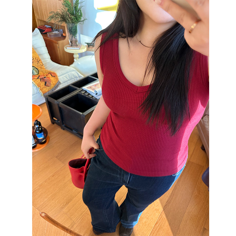 胖mm秋冬V领坑条吊带背心木子理想大码女装亲肤合体高弹内搭200斤,淘宝优惠券,粉丝福利购,淘宝优惠卷