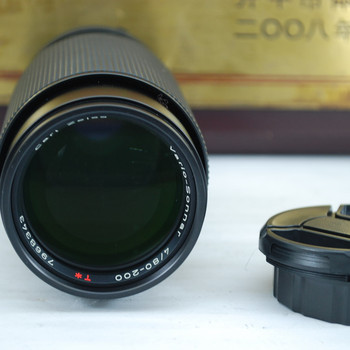 YC mount Carl Zeiss 80-200 F4 manual SLR lens constant circle telephoto ສາ​ມາດ​ປ່ຽນ​ເປັນ micro single