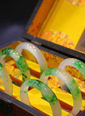 精品收藏级老翡翠女款手镯老坑冰种飘花老翠玉旺夫百搭款老玉手环