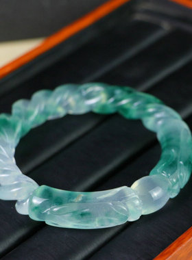 精品缅甸高冰料飘花雕刻双龙麻花手镯女款翡翠色百搭时尚翠玉镯子