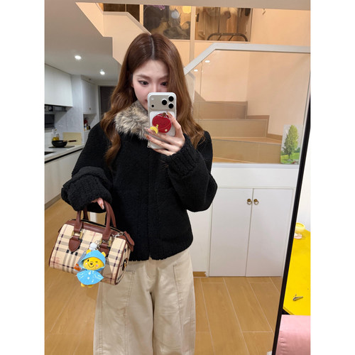 皮毛一体定染大毛领小颗粒羊羔毛外套女冬季黑色毛毛冬装2025新品 - 图1