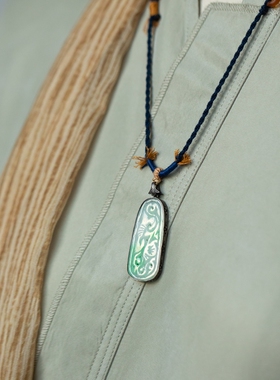 泼墨。天然翡翠   老银镶嵌  福寿如意  纯手工编  吊坠 / 项链