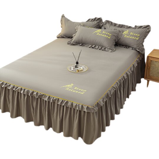 Bedskirt single-piece anti-slip protective cover