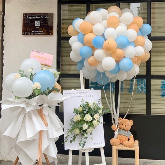 ins风飘空热气球宝宝生日装饰婚房婚庆用品店铺开业橱窗布置