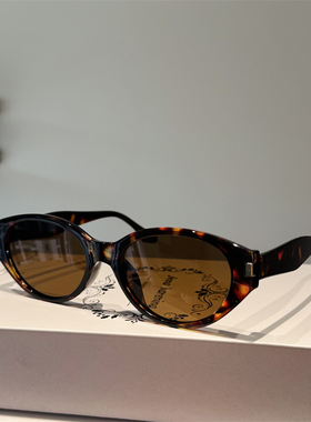 安可拉猫眼红色可配近视防紫外墨